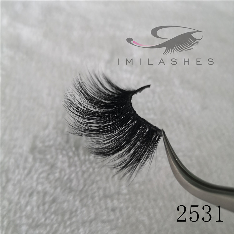 25mm real mink lashes.jpg
